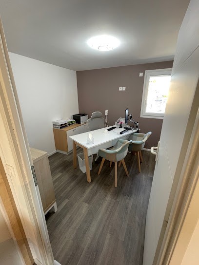 AXA Assurance et Banque Eirl Dini Mickael, Agence d'Assurances à Vif