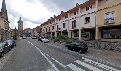 AXA Assurance Et Banque Hoffmann Et Mourer, Agence d'Assurances à Sarralbe