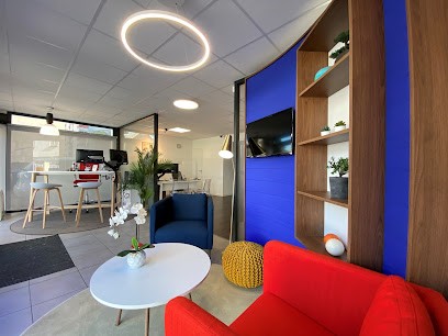 AXA Assurance Et Banque Stainczyk Lauriere, Agence d'Assurances à Saint-Aubin-d'Aubigné