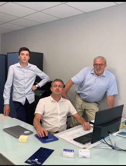 AXA Assurance Et Banque Stephane Glaudet, Agence d'Assurances à Dun-le-Palestel