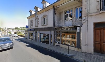 AXA Assurance et Banque Jean-Pierre Schwerzig, Agence d'Assurances à Uzerche