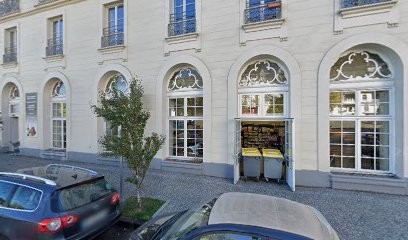 AXA Prévoyance & Patrimoine Kerim Karga, Agence d'Assurances à Royat