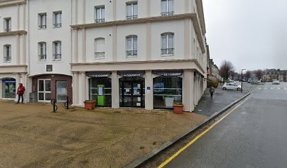 AXA Assurance Et Banque Sarl Sgta Nord, Agence d'Assurances à Hennebont