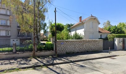 Coupat Pierre, Agence d'Assurances à Firminy