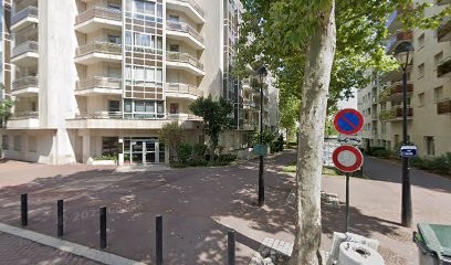 AXA Assurance et Banque Clnd Associes, Agence d'Assurances à Joinville-le-Pont