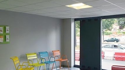 ASSU 2000 Paris Ornano, Agence d'Assurances à Paris 18