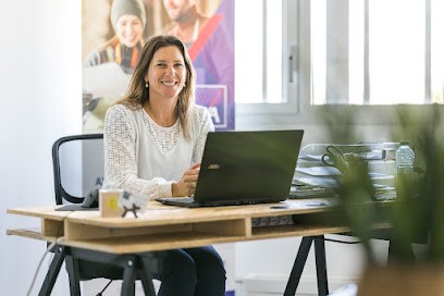AXA Prévoyance & Patrimoine Sarah CHOLLET, Agence d'Assurances à Pornic