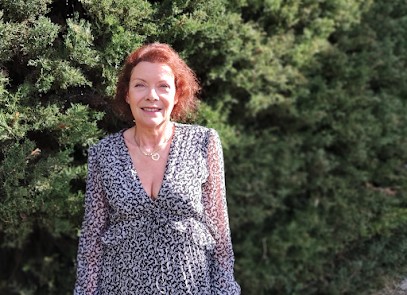 AXA - Wargniez Elisabeth Vézénobres - Courtage - Assurances - Finances - Conseils experte en regroupement de crédit., Agence d'Assurances à Vézénobres