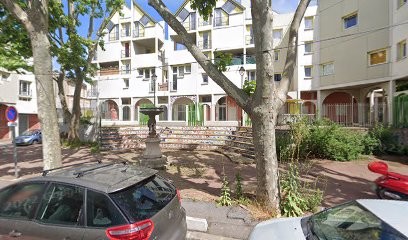 Boua Moro Alphonse Olivier, Agence d'Assurances à L'Île-Saint-Denis