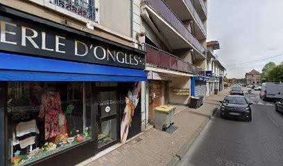 AXA Assurance et Banque Eirl Castets Patrice, Agence d'Assurances à Pont-de-Chéruy