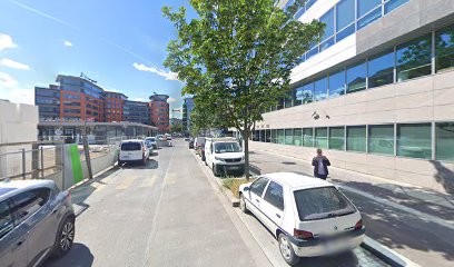 Mondial Assistance France, Agence d'Assurances à Saint-Ouen