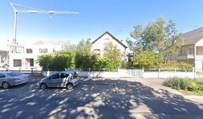 AXA Assurance et Banque Reucheron-Besneux-Jacob Vauleon, Agence d'Assurances à Liffré